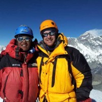 angus-and-lhakpa-on-the-summit