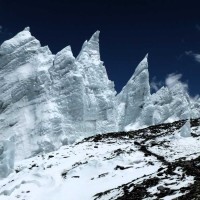 everest16-penitentes