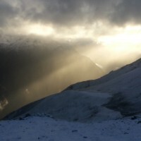 elbrus9-sun-getting-through