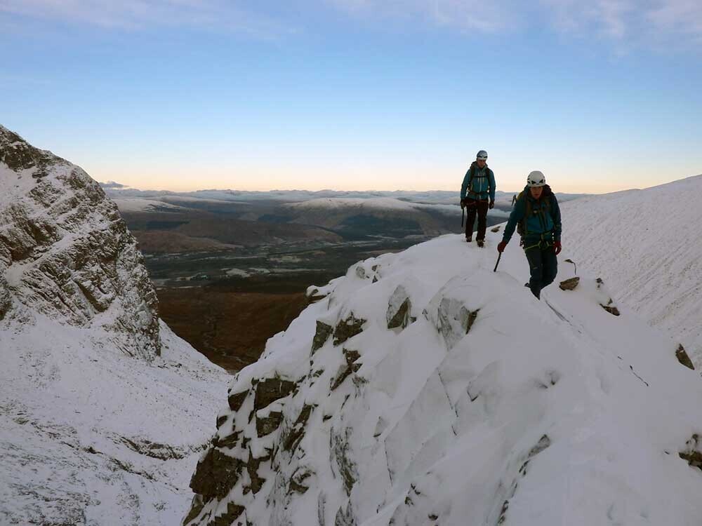 Climbers on Tower Ridge