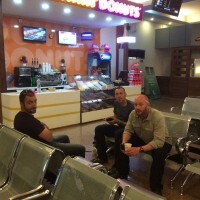 _Jean,-Pete-&-Paul-enjoying-Islamabad-domestic-airport