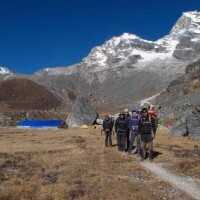 Leaving overnight camp at Kongma Digma