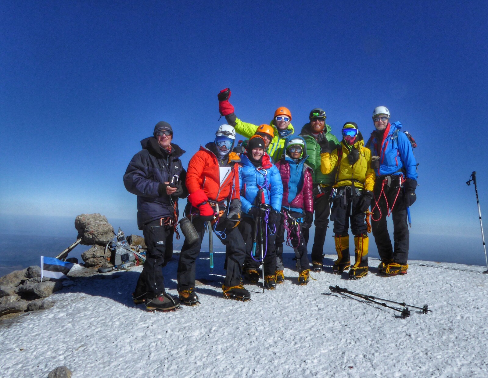 Steve Davies team Elbrus TOP