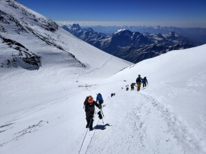 Elbrus-summit-9-aug-18-KA03