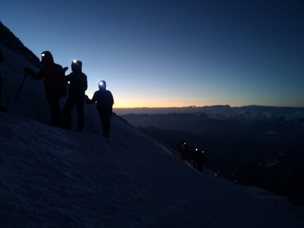 11 Elbrus summit night