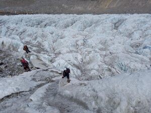 Everest-khumbu-icefall6